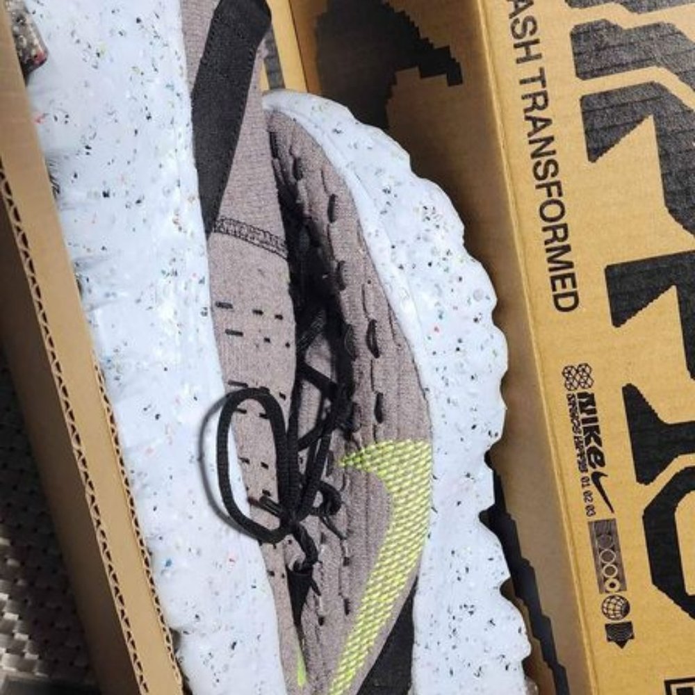 Nike Space Hippie 04 'Grey Volt' Mens 10.5